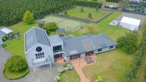 Lodge On St Georges